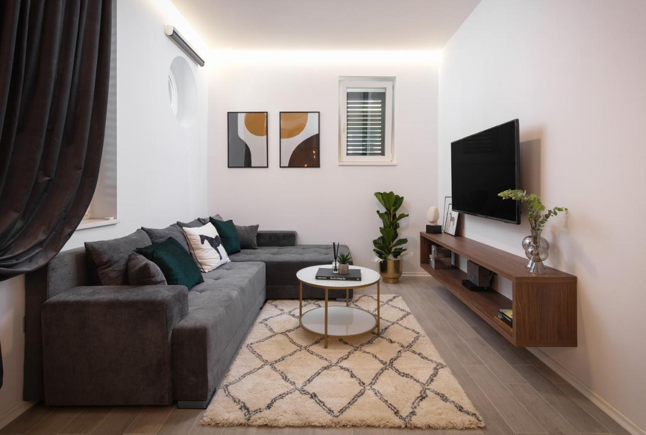 Ivano & Josip, Bacvice Apartman Split